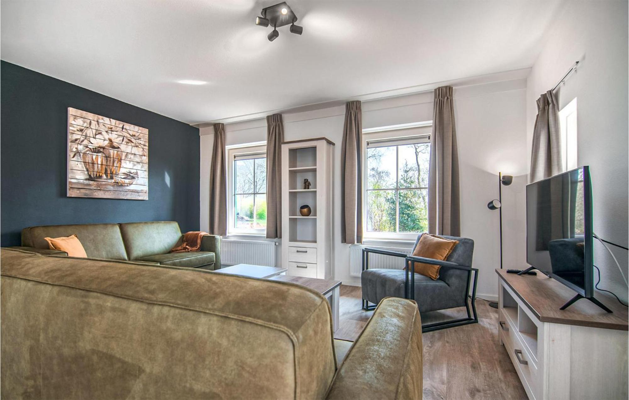 Cozy Home In Den Ham With Kitchen エクステリア 写真